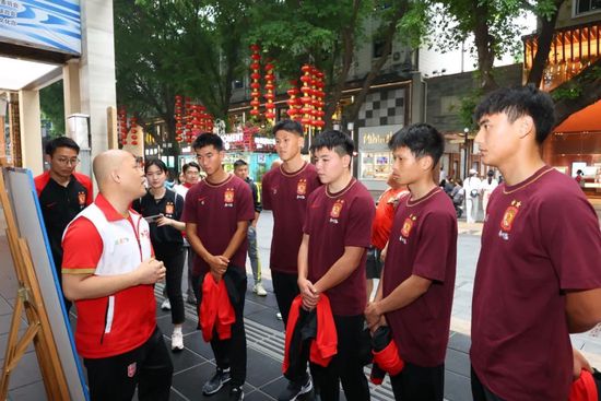 亚洲综合成人在线