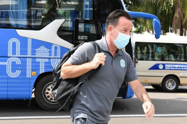 j8又粗又硬又大又爽又长视频